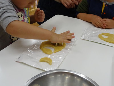 クッキーの型抜き