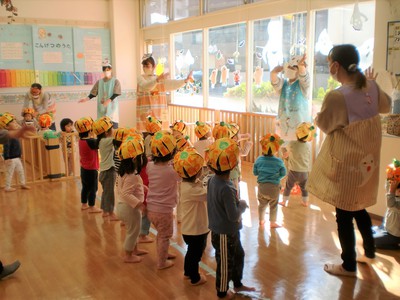 びっくりオバケのダンス